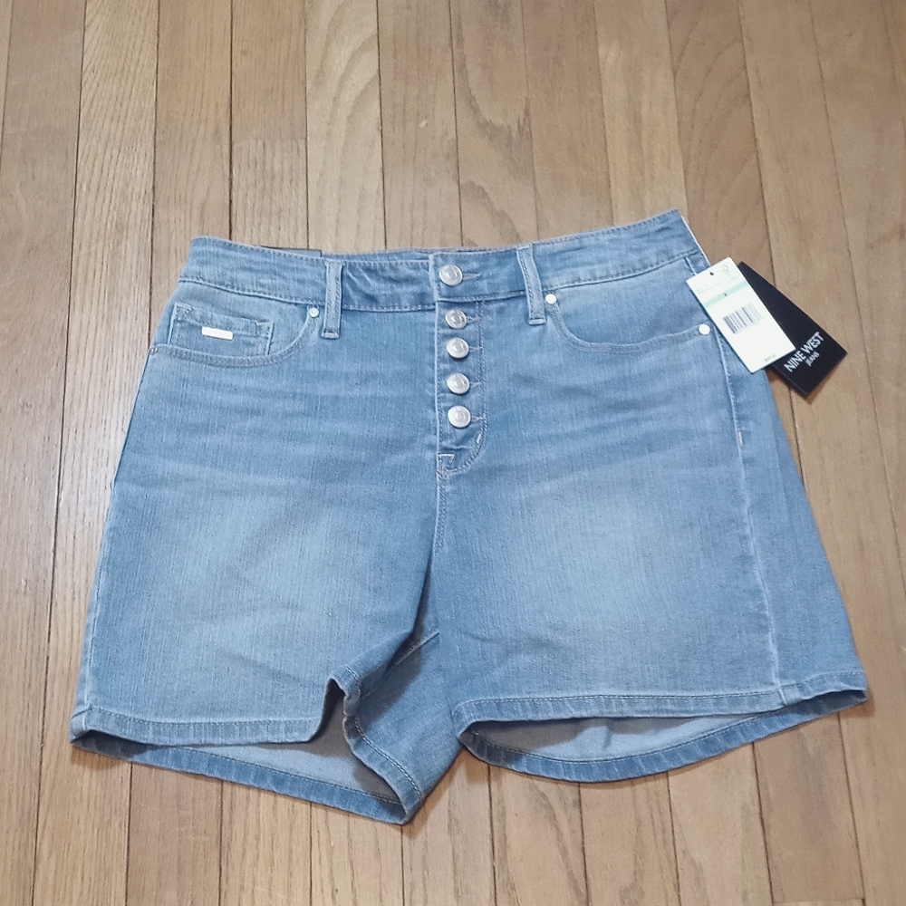 NWT NINE WEST HIGH RISE JEAN SHORTS WOMENS 8 STRETCH DENIM 4"  MOM SHORTS